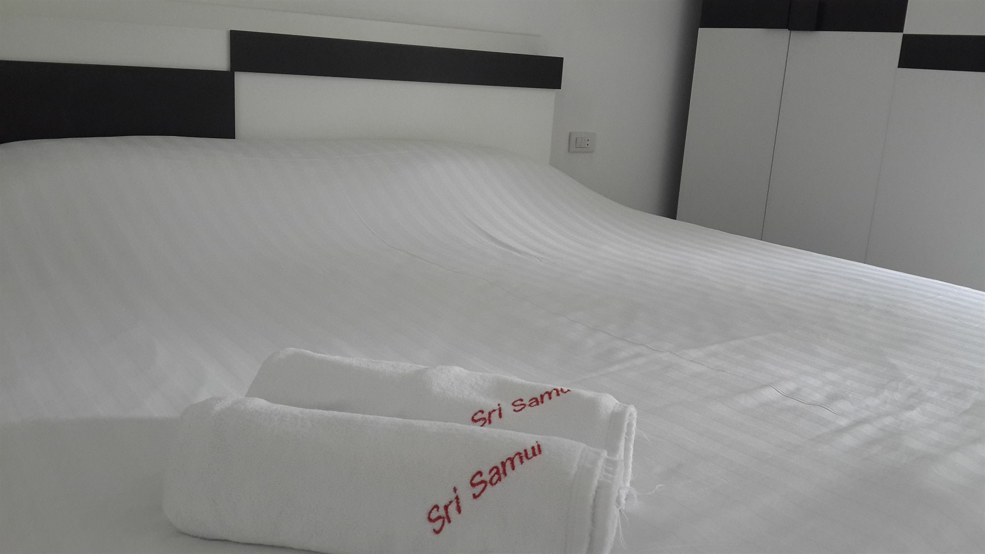 ศรีสมุย Hotel เกาะสมุย ภายนอก รูปภาพ